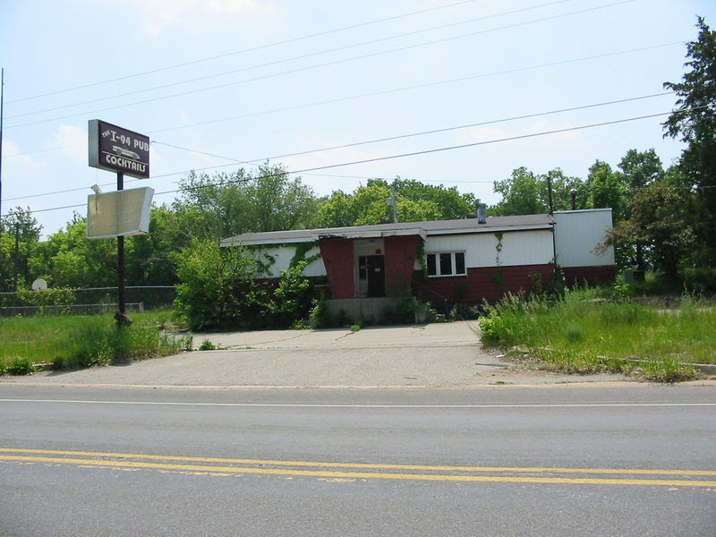 I-94 Pub (Mar-Creek AC, Mar-Creek Lounge, Mar-Creek Inn)